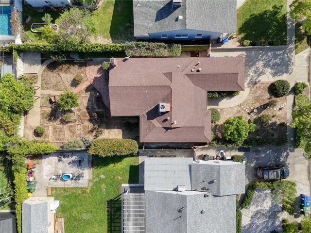 5740 Lemona Avenue, Sherman Oaks, CA 91411