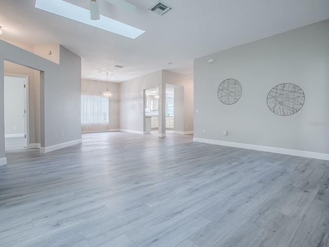 702 PEREZ PLACE, The Villages, FL 32159