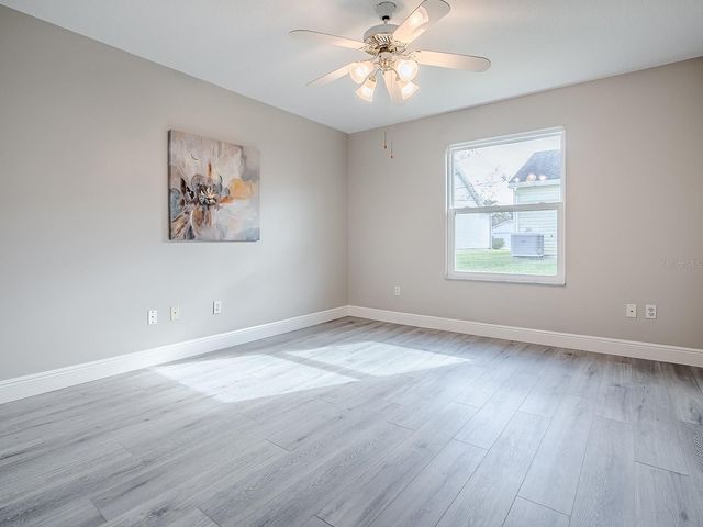 702 PEREZ PLACE, The Villages, FL 32159