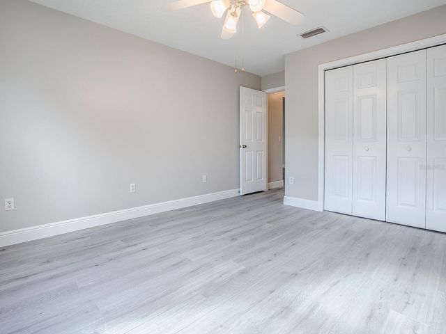 702 PEREZ PLACE, The Villages, FL 32159