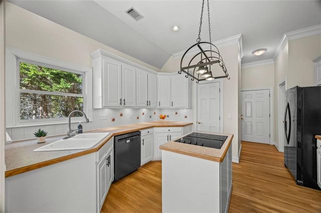 3055 KARI BROOK Lane, Monroe, GA 30655