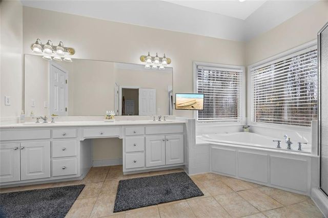 3055 KARI BROOK Lane, Monroe, GA 30655