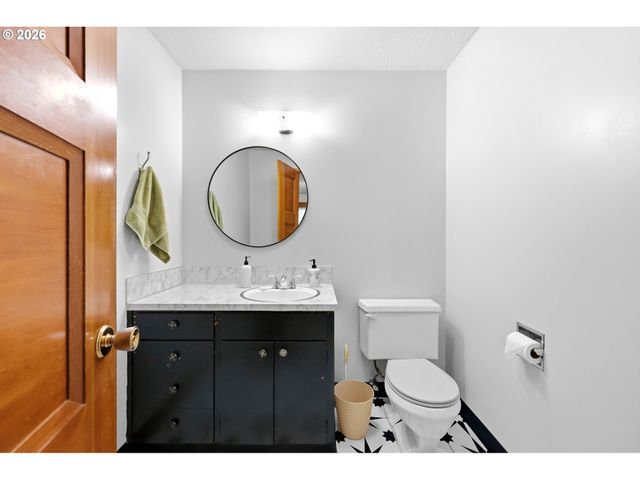 3003 Se 162ND Ave, Portland, OR 97236