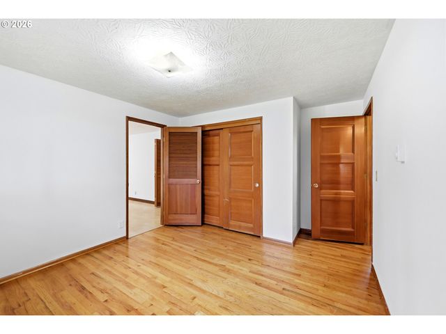 3003 Se 162ND Ave, Portland, OR 97236