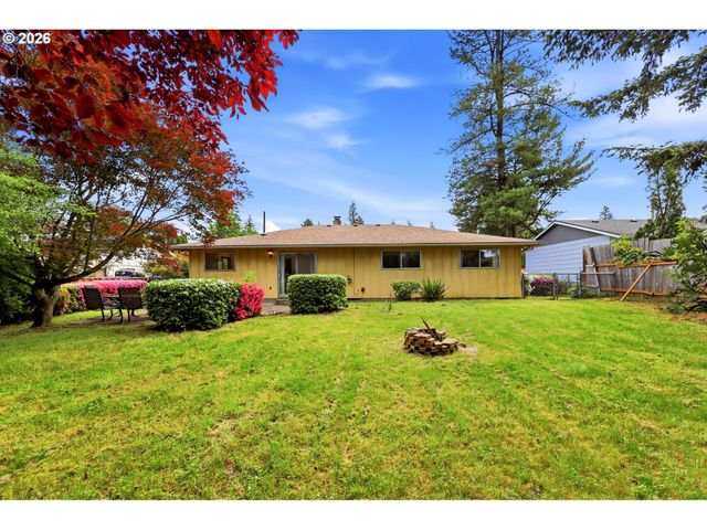 3003 Se 162ND Ave, Portland, OR 97236
