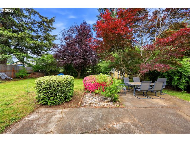3003 Se 162ND Ave, Portland, OR 97236
