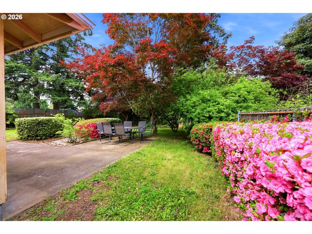 3003 Se 162ND Ave, Portland, OR 97236