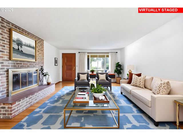 3003 Se 162ND Ave, Portland, OR 97236