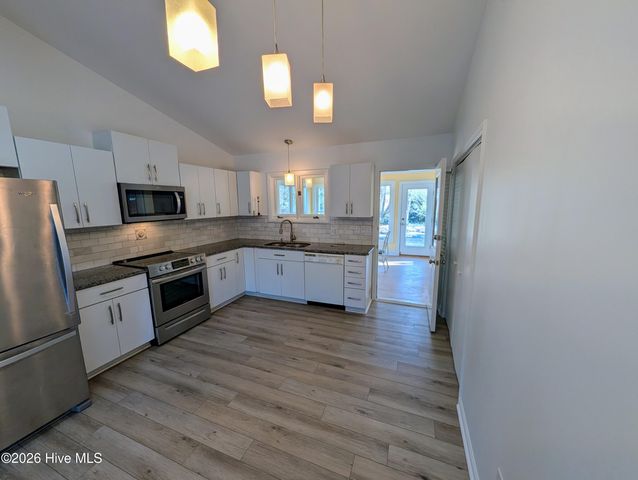 2112 Tiffany Drive, Greenville, NC 27858