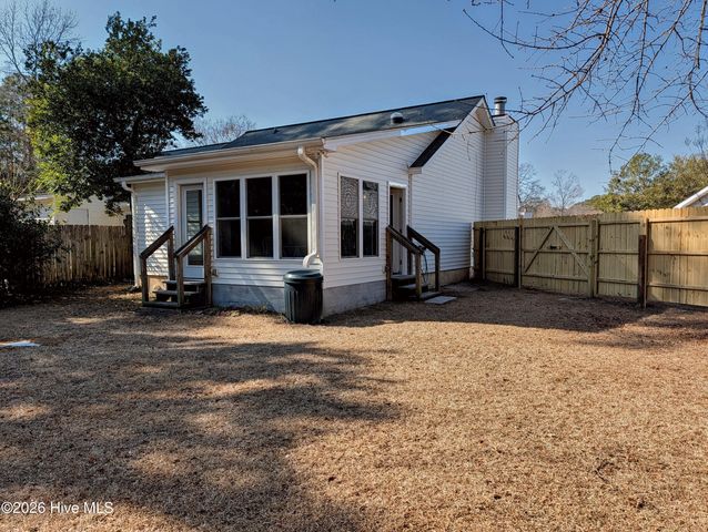 2112 Tiffany Drive, Greenville, NC 27858