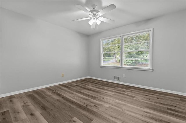 1834 Dogwood Court SW, Snellville, GA 30078