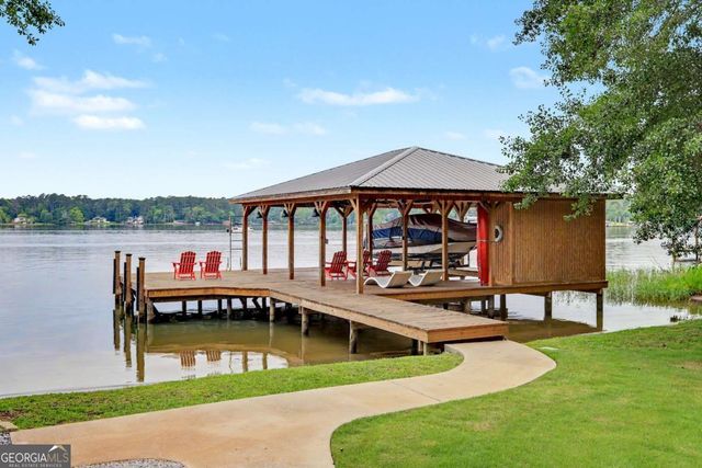 109 Helton Drive SW, Sparta, GA 31087