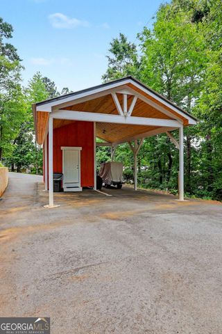 109 Helton Drive SW, Sparta, GA 31087