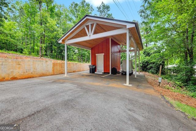 109 Helton Drive SW, Sparta, GA 31087
