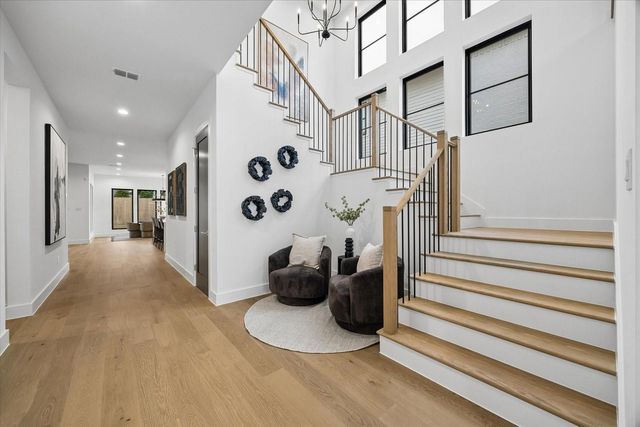 1431 Curtin Street, Houston, TX 77018