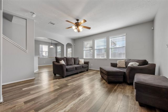 6354 Wilshire Ridge, Houston, TX 77040