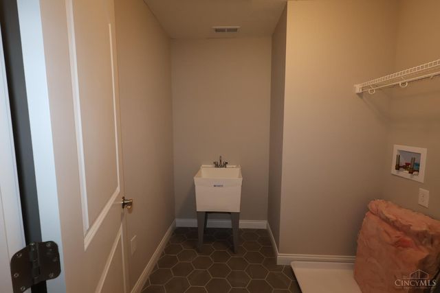 9019 Sorrento Place, Washington Twp, OH 45458