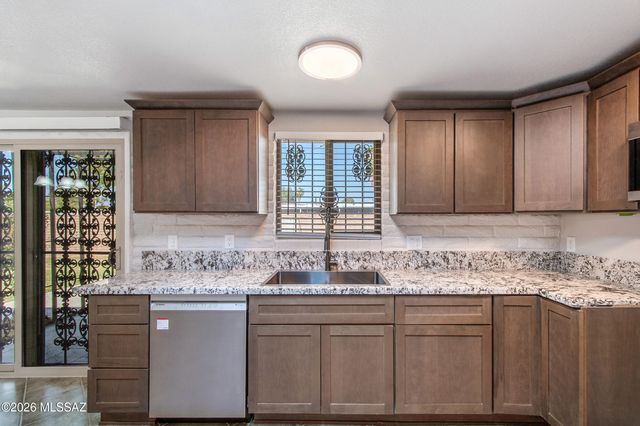 4341 S White Pine Avenue, Tucson, AZ 85730