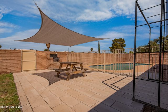 4341 S White Pine Avenue, Tucson, AZ 85730