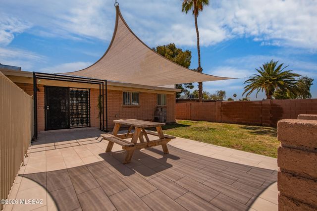 4341 S White Pine Avenue, Tucson, AZ 85730
