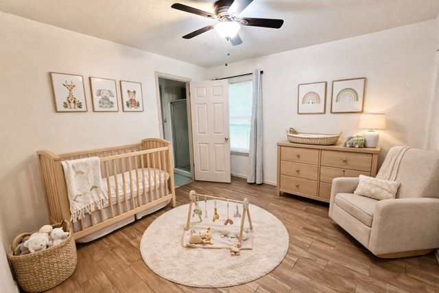 1105 Springdale Road, Bedford, TX 76021