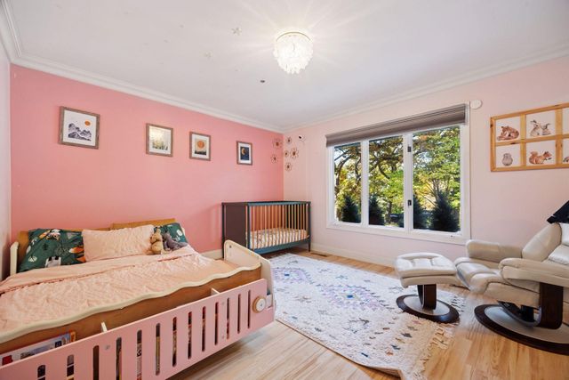 7011 Valley View Road, Edina, MN 55439