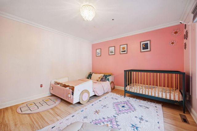 7011 Valley View Road, Edina, MN 55439