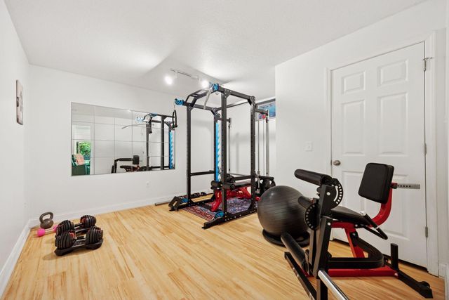 7011 Valley View Road, Edina, MN 55439