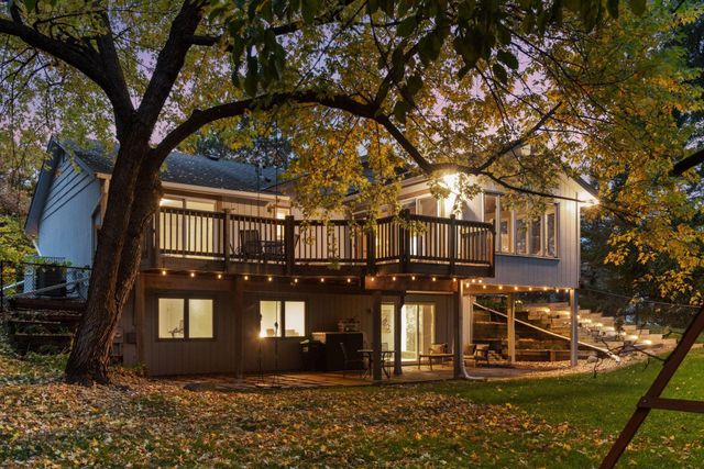 7011 Valley View Road, Edina, MN 55439