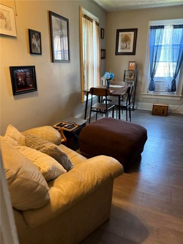 11 Church Street, Phelps, NY 14532