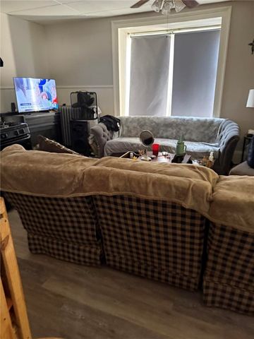 11 Church Street, Phelps, NY 14532