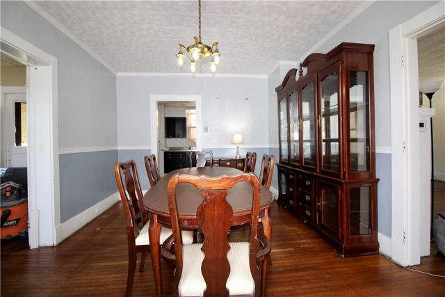349 4th Ave, New Kensington, PA 15068