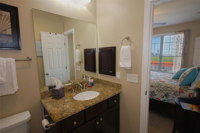 7000 Seawall Boulevard 1124, Galveston, TX 77551