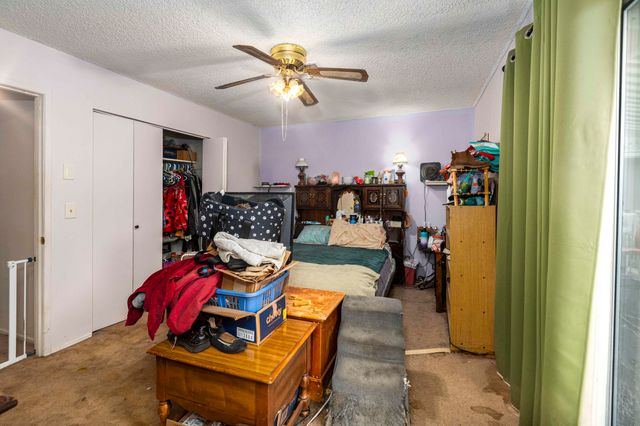 251 Surrey Drive, Grants Pass, OR 97526