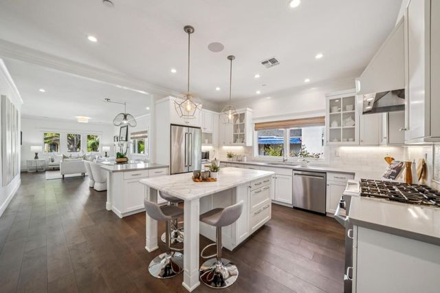 818 Crossway Road, Burlingame, CA 94010