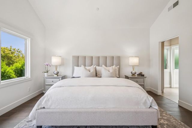 818 Crossway Road, Burlingame, CA 94010