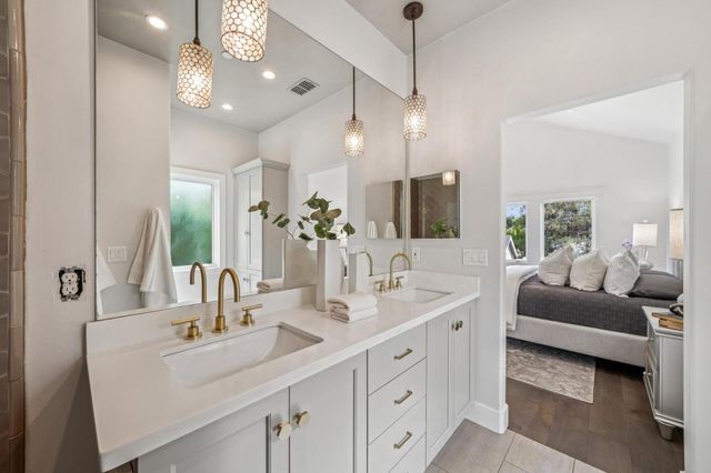 818 Crossway Road, Burlingame, CA 94010