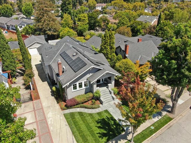 818 Crossway Road, Burlingame, CA 94010