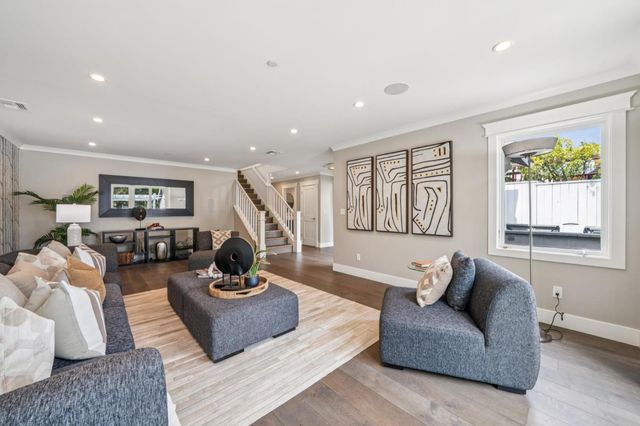 818 Crossway Road, Burlingame, CA 94010