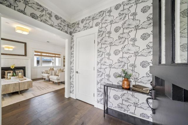 818 Crossway Road, Burlingame, CA 94010