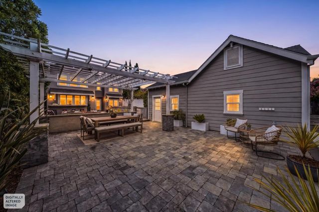 818 Crossway Road, Burlingame, CA 94010