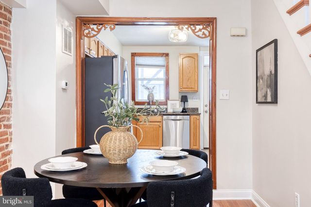525 S DECKER AVE, Baltimore, MD 21224