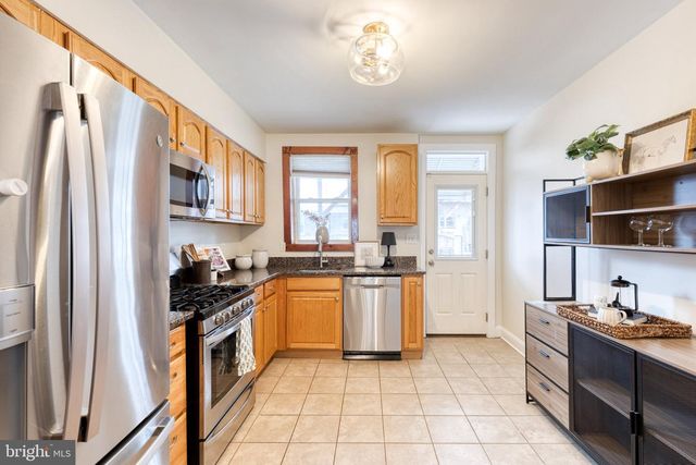 525 S DECKER AVE, Baltimore, MD 21224