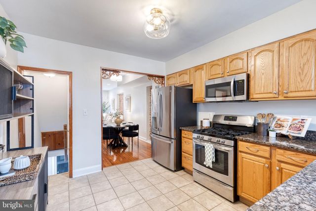 525 S DECKER AVE, Baltimore, MD 21224