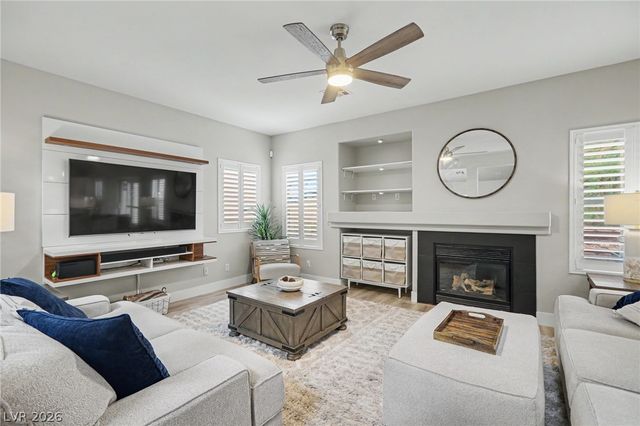 721 Pacific Cascades Drive, Henderson, NV 89012