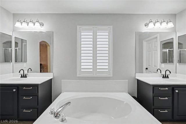 721 Pacific Cascades Drive, Henderson, NV 89012