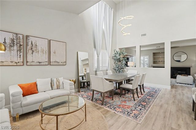 721 Pacific Cascades Drive, Henderson, NV 89012