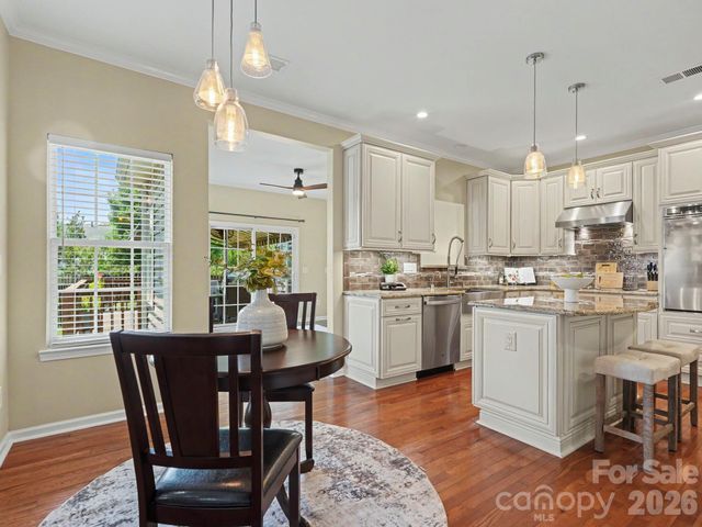 15505 Robsart Court, Charlotte, NC 28277