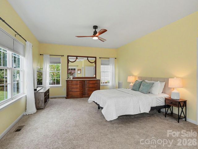 15505 Robsart Court, Charlotte, NC 28277