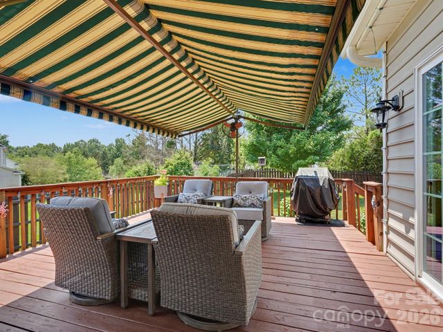 15505 Robsart Court, Charlotte, NC 28277